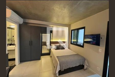 Sala / Quarto de kitnet/studio para alugar com 1 quarto, 33m² em Santana, São Paulo