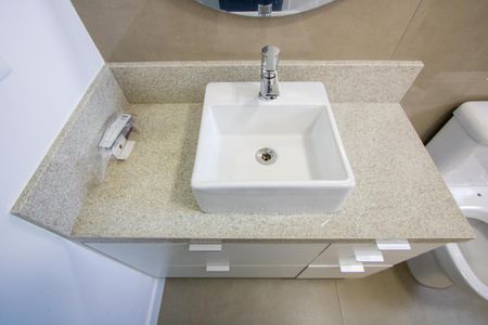 Apartamento para alugar com 93m², 3 quartos e 2 vagas Apartamento para alugar com 93m², 3 quartos e 2 vagasBanheiro do quarto 2