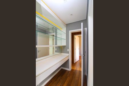Apartamento para alugar com 96m², 3 quartos e 2 vagas Apartamento para alugar com 96m², 3 quartos e 2 vagasSuíte