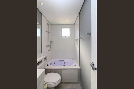 Apartamento para alugar com 96m², 3 quartos e 2 vagas Apartamento para alugar com 96m², 3 quartos e 2 vagasBanheiro Suíte