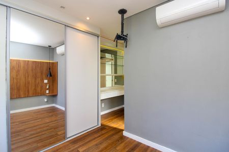 Apartamento para alugar com 96m², 3 quartos e 2 vagas Apartamento para alugar com 96m², 3 quartos e 2 vagasSuíte