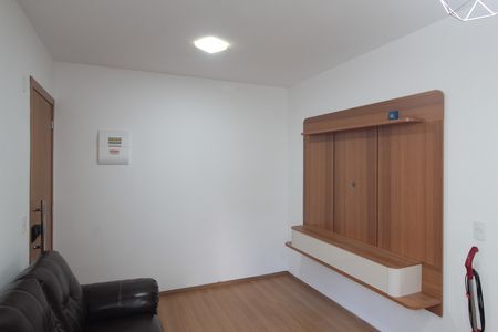 Sala de apartamento para alugar com 2 quartos, 50m² em Juliana, Belo Horizonte
