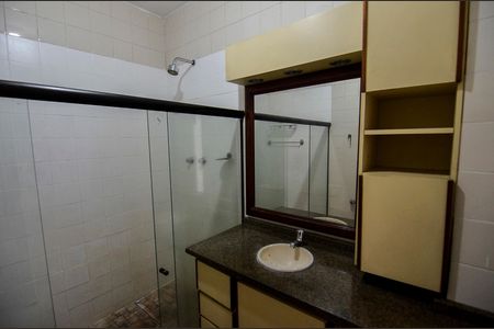 Apartamento à venda com 103m², 3 quartos e 1 vaga Apartamento à venda com 103m², 3 quartos e 1 vagaBanheiro da Suíte