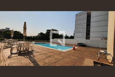 Apartamento à venda com 103m², 3 quartos e 1 vaga Apartamento à venda com 103m², 3 quartos e 1 vagaÁrea comum