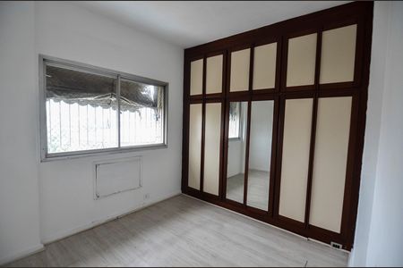 Apartamento à venda com 103m², 3 quartos e 1 vaga Apartamento à venda com 103m², 3 quartos e 1 vagaSuíte