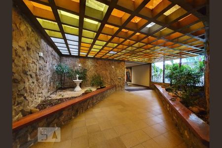 Apartamento à venda com 103m², 3 quartos e 1 vaga Apartamento à venda com 103m², 3 quartos e 1 vagaHall