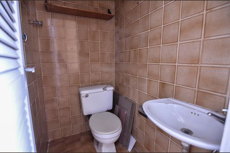 Apartamento à venda com 103m², 3 quartos e 1 vaga Apartamento à venda com 103m², 3 quartos e 1 vagaBanheiro de Serviço