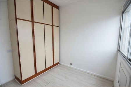 Apartamento à venda com 103m², 3 quartos e 1 vaga Apartamento à venda com 103m², 3 quartos e 1 vagaQuarto 2