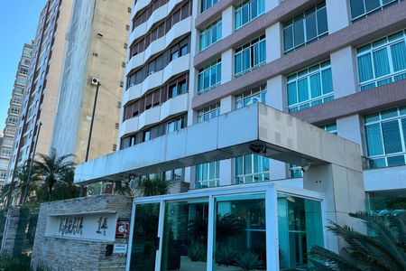 Fachada de apartamento para alugar com 4 quartos, 476m² em Boqueirão, Santos