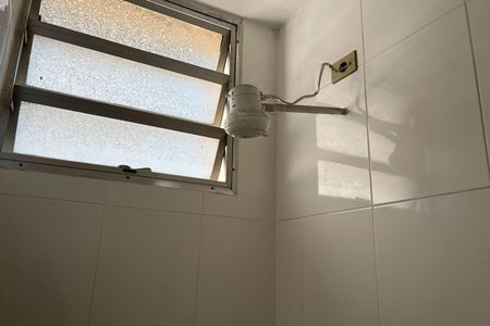 Apartamento para alugar com 476m², 4 quartos e 2 vagas Apartamento para alugar com 476m², 4 quartos e 2 vagasBanheiro de Serviço