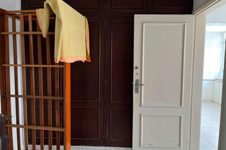Apartamento para alugar com 476m², 4 quartos e 2 vagas Apartamento para alugar com 476m², 4 quartos e 2 vagasQuarto de Serviço 1