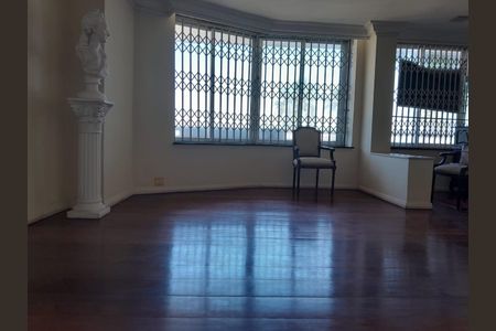 Apartamento para alugar com 129m², 3 quartos e sem vaga Apartamento para alugar com 129m², 3 quartos e sem vagaSala