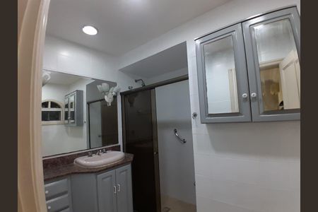 Apartamento para alugar com 129m², 3 quartos e sem vaga Apartamento para alugar com 129m², 3 quartos e sem vagaCozinha