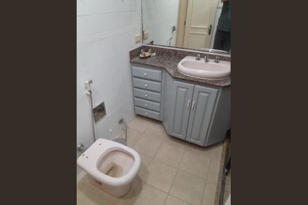 Apartamento para alugar com 129m², 3 quartos e sem vaga Apartamento para alugar com 129m², 3 quartos e sem vagaBanheiro