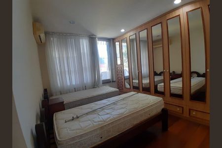 Apartamento para alugar com 129m², 3 quartos e sem vaga Apartamento para alugar com 129m², 3 quartos e sem vagaQuarto