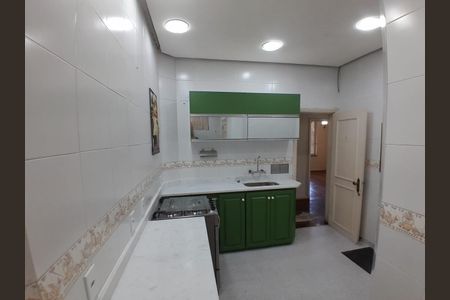 Apartamento para alugar com 129m², 3 quartos e sem vaga Apartamento para alugar com 129m², 3 quartos e sem vagaCozinha