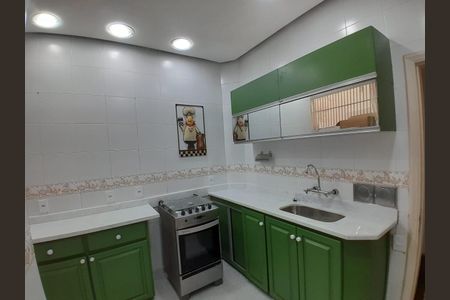 Apartamento para alugar com 129m², 3 quartos e sem vaga Apartamento para alugar com 129m², 3 quartos e sem vagaCozinha