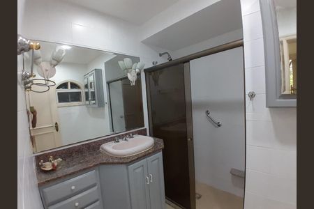 Apartamento para alugar com 129m², 3 quartos e sem vaga Apartamento para alugar com 129m², 3 quartos e sem vagaÁrea de serviço