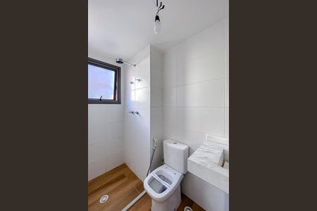 Apartamento para alugar com 36m², 1 quarto e sem vaga Apartamento para alugar com 36m², 1 quarto e sem vagaBanheiro da Suíte