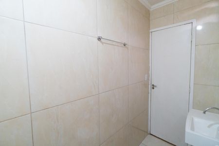 Banheiro de casa para alugar com 1 quarto, 26m² em Americanópolis, São Paulo