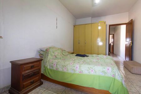 Casa à venda com 178m², 2 quartos e 2 vagasQuarto 1
