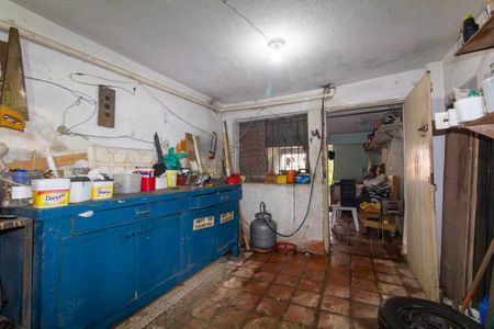Casa à venda com 178m², 2 quartos e 2 vagasDepósito