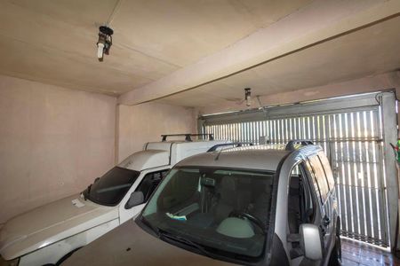 Garagem de casa à venda com 2 quartos, 178m² em Jardim Penha, São Paulo