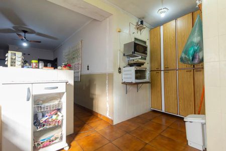 Casa à venda com 178m², 2 quartos e 2 vagasCozinha
