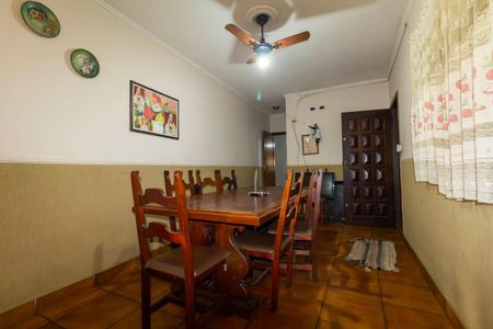 Casa à venda com 178m², 2 quartos e 2 vagasSala de Jantar