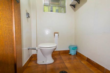 Casa à venda com 178m², 2 quartos e 2 vagasLavabo