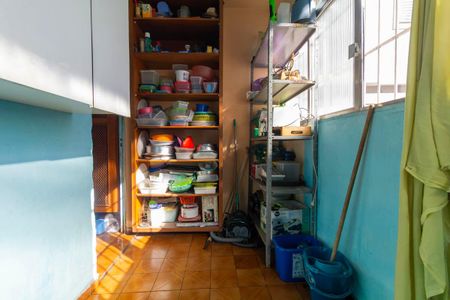 Casa à venda com 178m², 2 quartos e 2 vagasÁrea de Serviço