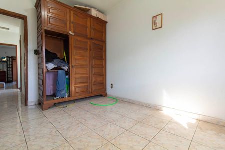 Casa à venda com 178m², 2 quartos e 2 vagasQuarto 2