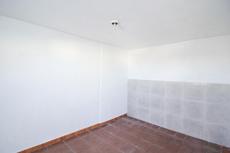 Casa à venda com 100m², 2 quartos e 1 vaga Casa à venda com 100m², 2 quartos e 1 vagaQuartinho