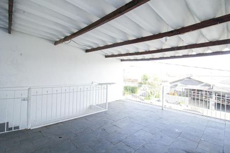 Casa à venda com 100m², 2 quartos e 1 vaga Casa à venda com 100m², 2 quartos e 1 vagaSacada