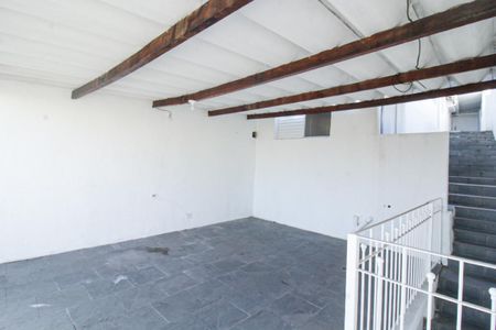 Casa à venda com 100m², 2 quartos e 1 vaga Casa à venda com 100m², 2 quartos e 1 vagaSacada