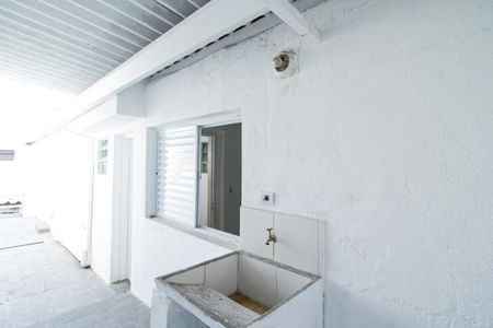 Casa à venda com 100m², 2 quartos e 1 vaga Casa à venda com 100m², 2 quartos e 1 vagaÁrea de Serviço