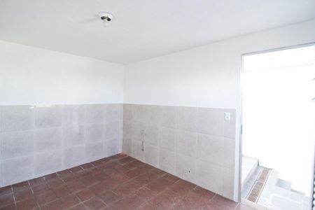 Casa à venda com 100m², 2 quartos e 1 vaga Casa à venda com 100m², 2 quartos e 1 vagaQuartinho