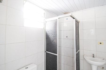 Casa à venda com 100m², 2 quartos e 1 vaga Casa à venda com 100m², 2 quartos e 1 vagaBanheiro