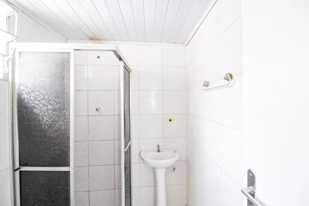 Casa à venda com 100m², 2 quartos e 1 vaga Casa à venda com 100m², 2 quartos e 1 vagaBanheiro