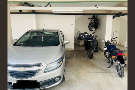 Casa de condomínio à venda com 112m², 3 quartos e 2 vagas