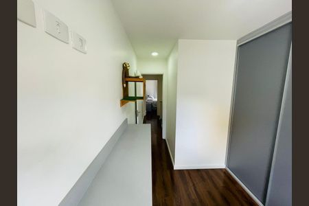Casa de condomínio à venda com 112m², 3 quartos e 2 vagas