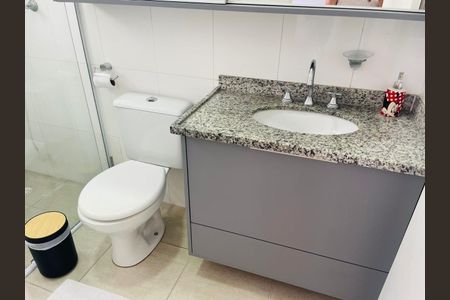 Casa de condomínio à venda com 112m², 3 quartos e 2 vagas