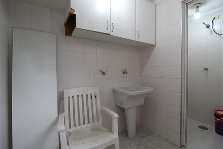 Área de Serviço de apartamento para alugar com 2 quartos, 74m² em Vila Uberabinha, São Paulo