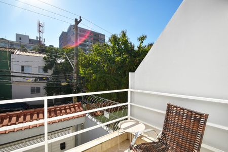 Studio para alugar com 28m², 1 quarto e sem vaga Studio para alugar com 28m², 1 quarto e sem vagavaranda quarto