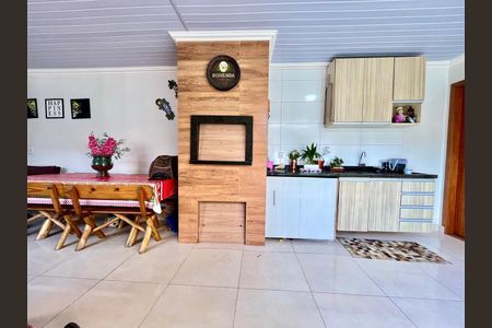 Cozinha de casa à venda com 3 quartos, 110m² em São José, Canoas