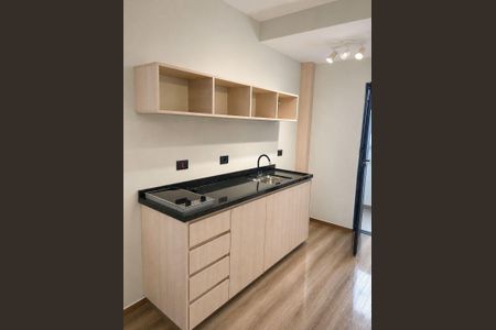 Cozinha de kitnet/studio para alugar com 1 quarto, 24m² em Jardim das Vertentes, São Paulo