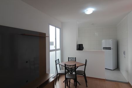 Apartamento para alugar com 50m², 2 quartos e 1 vagaSala