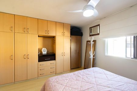 Casa de Condomínio à venda com 2 quartos, 102m² em Humaitá, Porto Alegre