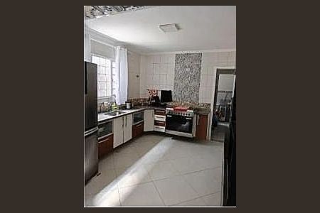 Casa à venda com 3 quartos, 140m² em Jardim Colombo, São Paulo