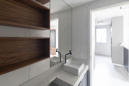 Banheiro de apartamento para alugar com 2 quartos, 40m² em Vila Guilherme, São Paulo
